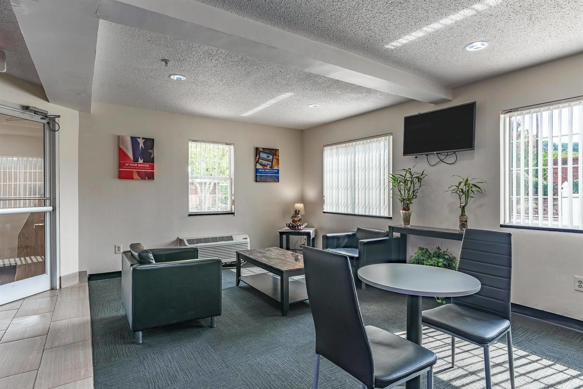 Motel 6-Charlotte, Nc - University Экстерьер фото