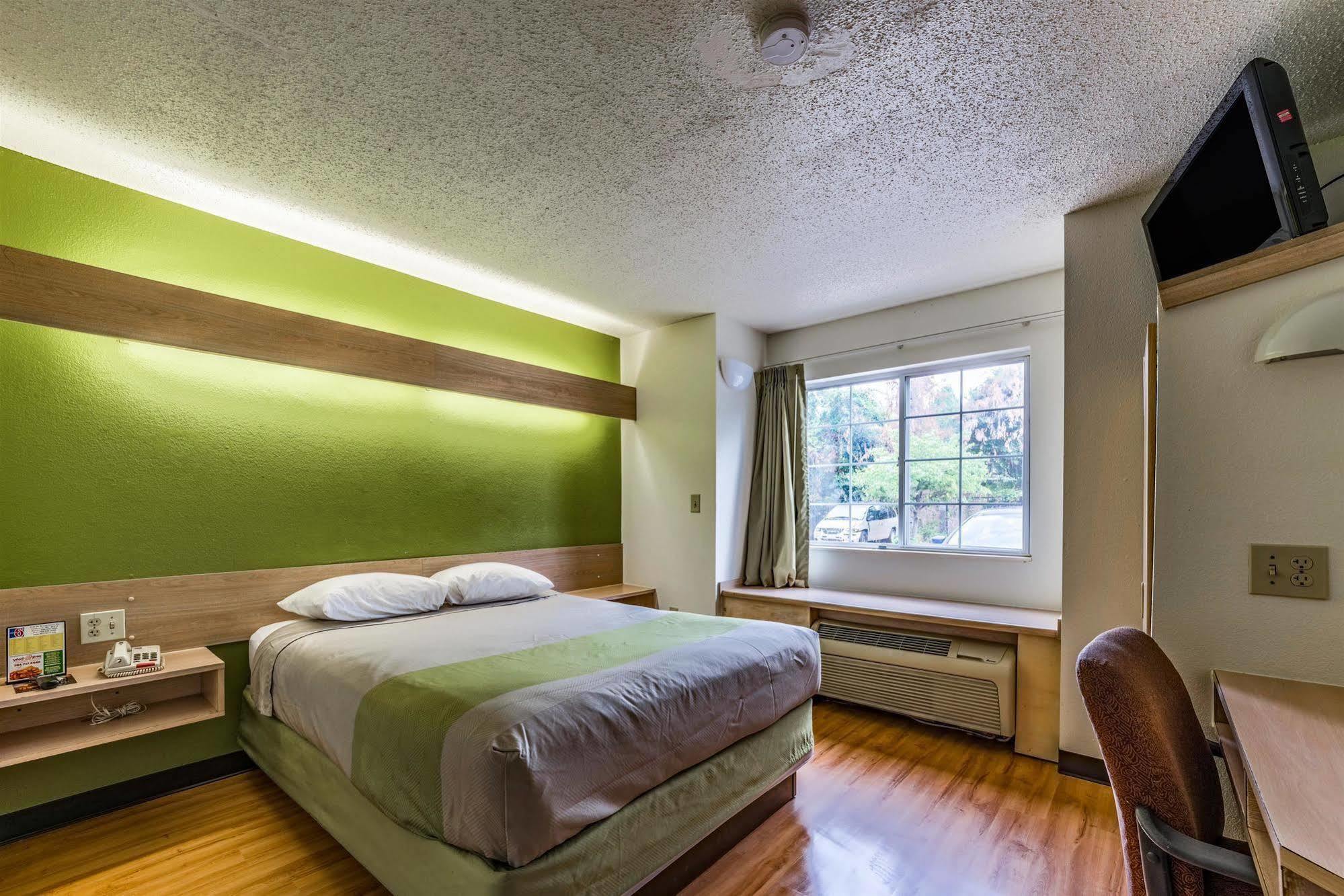Motel 6-Charlotte, Nc - University Экстерьер фото