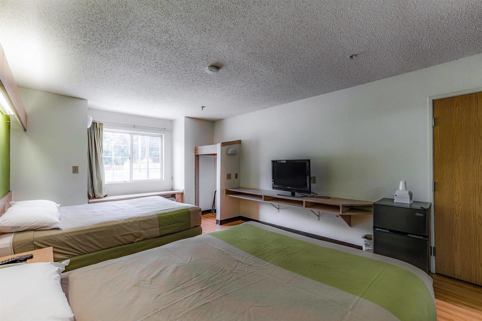 Motel 6-Charlotte, Nc - University Экстерьер фото